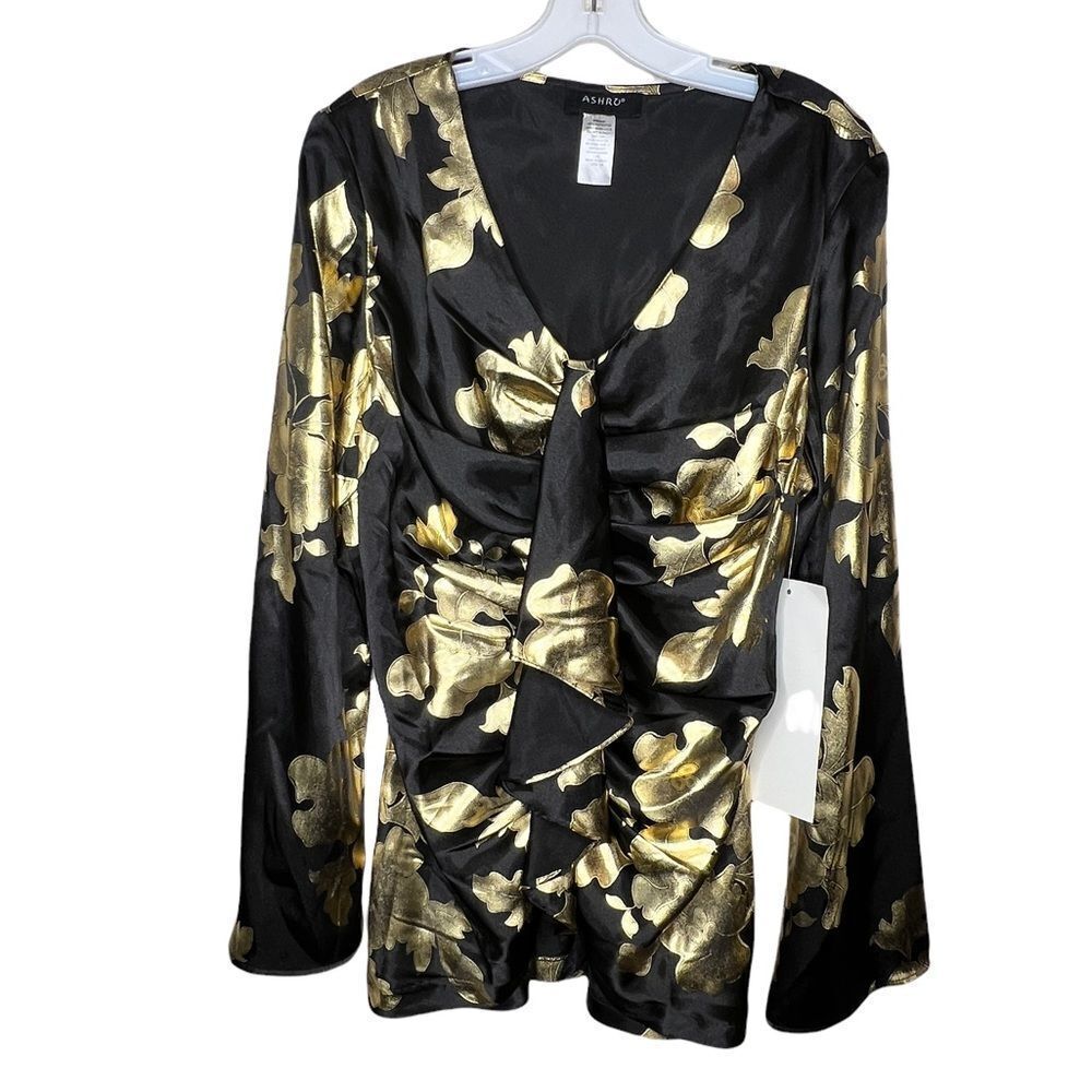 Ashro Top nwt‎